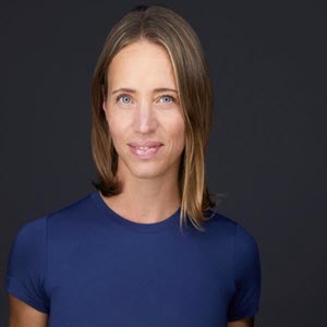 Dr.-Nadia-Salvaterra